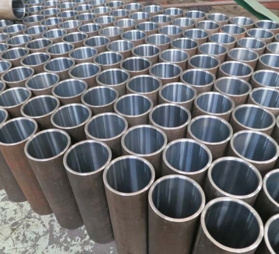 Hydraulic cylinder barrel, material DIN2391 ST52 / ST52.3, inner diameter tolerance H8, ID 32 mm to 610mm